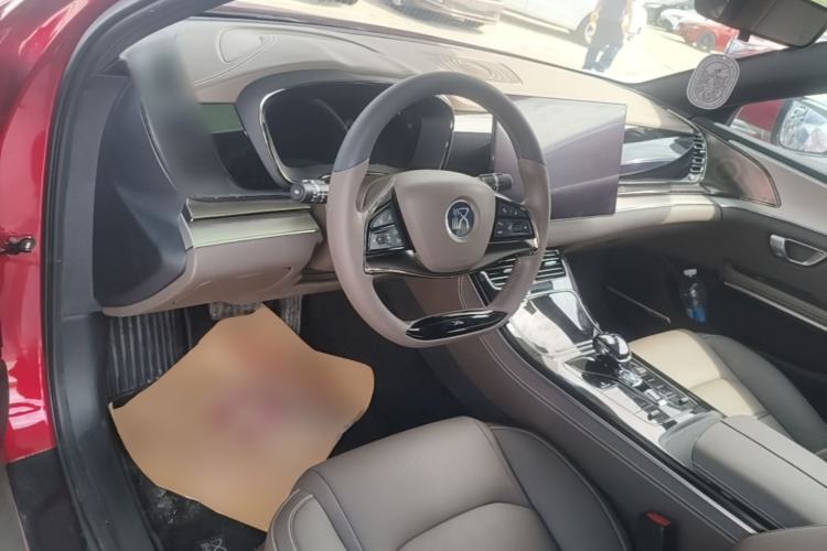 Used BYD Han 2020 EV Long-Range Luxury Model Center Console