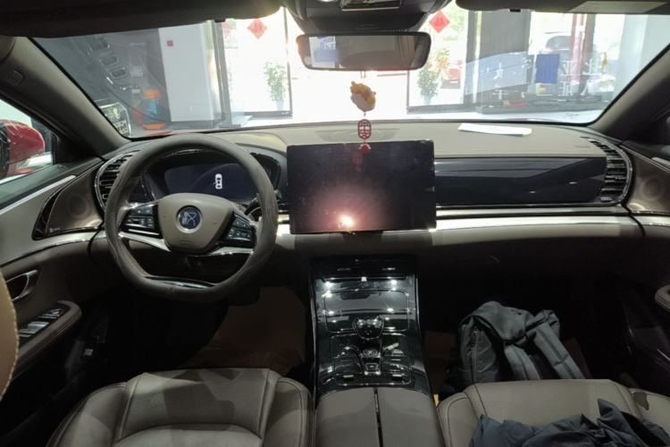 Used BYD Han 2020 EV Long-Range Luxury Model Center Console