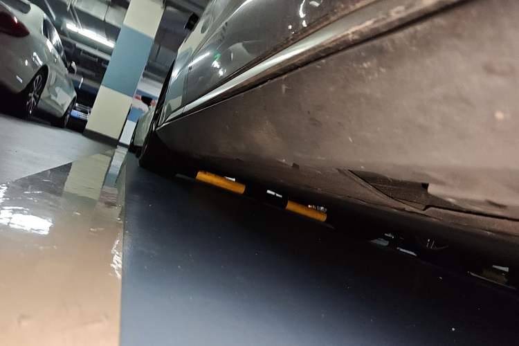 Used BYD Han 2020 EV Four-Wheel Drive High-Performance Flagship Model Chassis Front Right