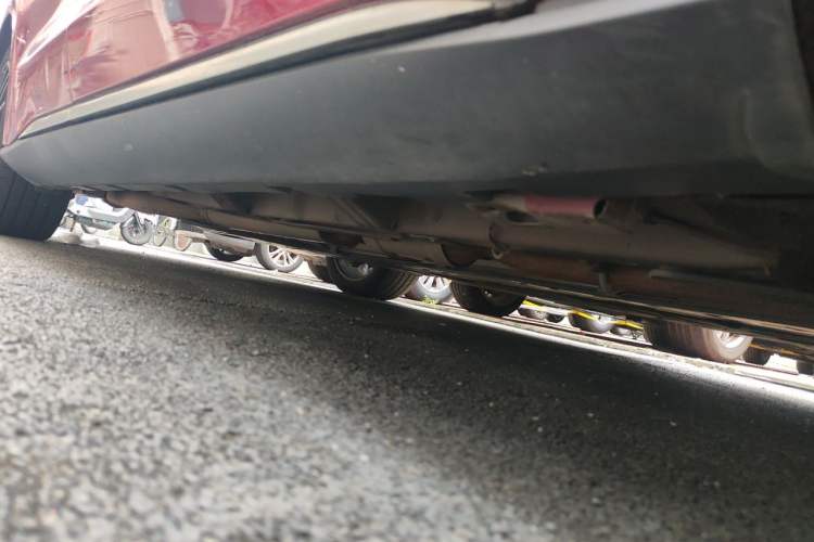Used BYD Han 2020 DM Four-Wheel Drive Performance Edition Prestige Model Chassis Front Right