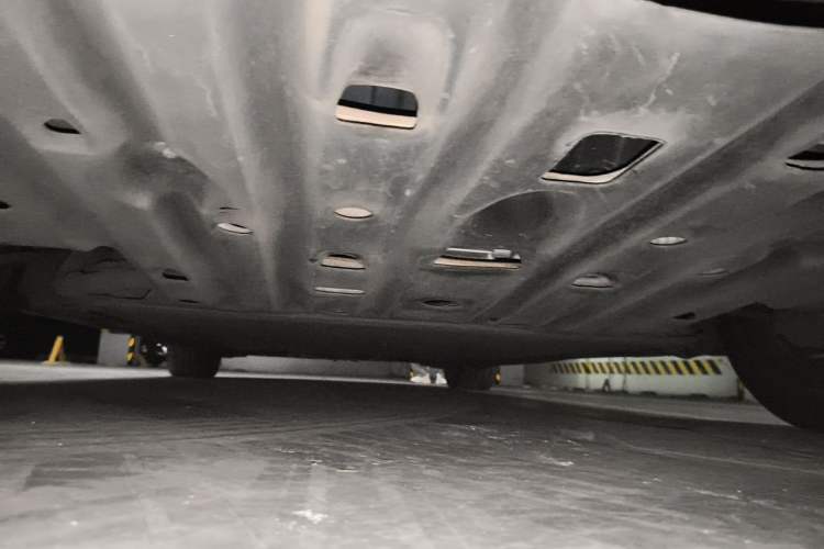 Used BYD Han 2020 EV Four-Wheel Drive High-Performance Flagship Model Chassis Rear