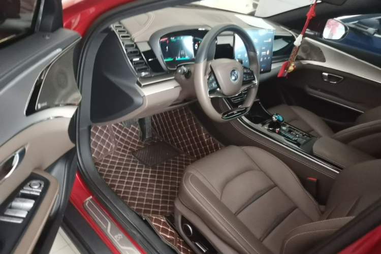 Used BYD Han 2020 EV Long-Range Luxury Model Driver Seat
