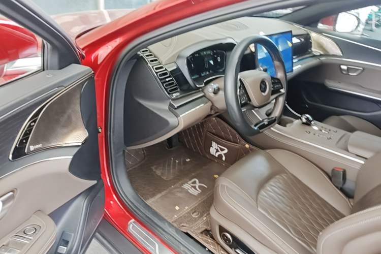 Used BYD Han 2020 EV Four-Wheel Drive High-Performance Flagship Model Driver Seat