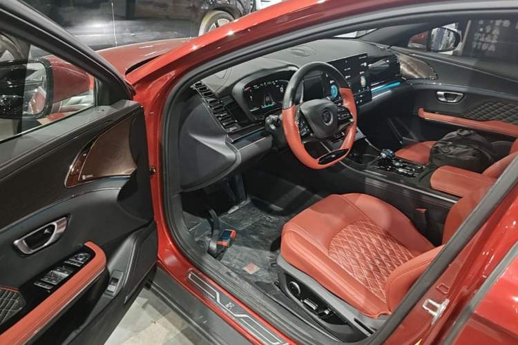 Used BYD Han 2020 EV Four-Wheel Drive High-Performance Flagship Model Driver Seat