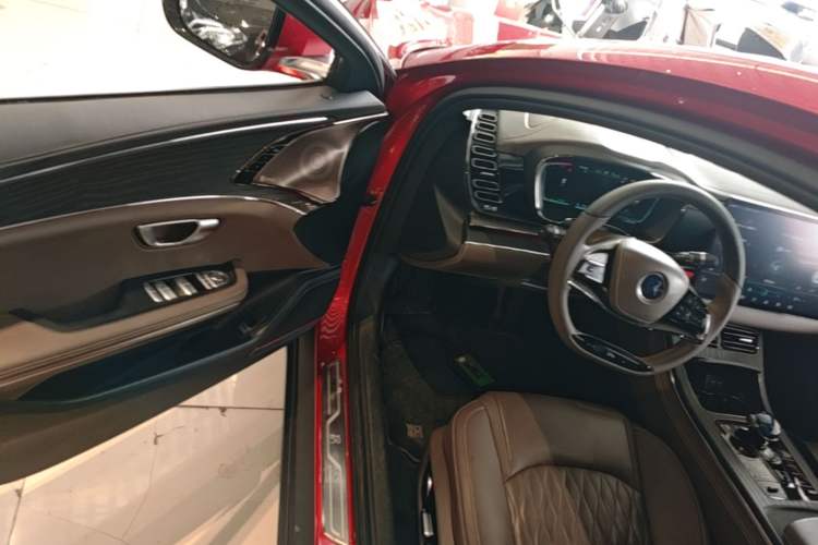 Used BYD Han 2020 EV Long-Range Deluxe Model Driver Seat