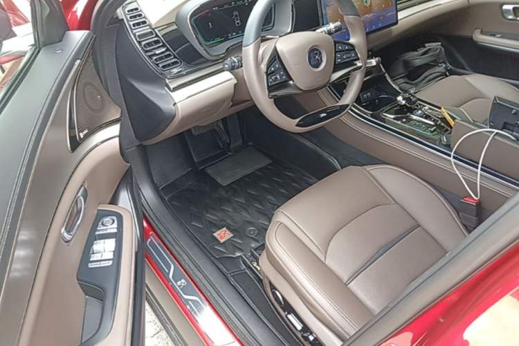 Used BYD Han 2020 EV Long-Range Luxury Model Driver Seat