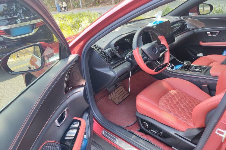 Used BYD Han 2020 EV Four-Wheel Drive High-Performance Flagship Model Driver Seat