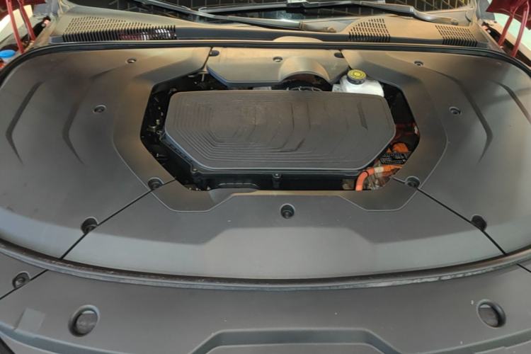 Used BYD Han 2020 DM Four-Wheel Drive Performance Edition Luxury Model Engine Bay
