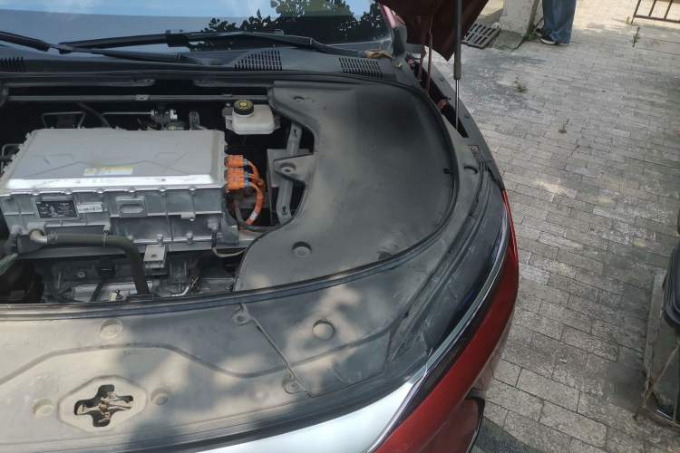 Used BYD Han 2020 EV Four-Wheel Drive High-Performance Flagship Model Engine Bay Left