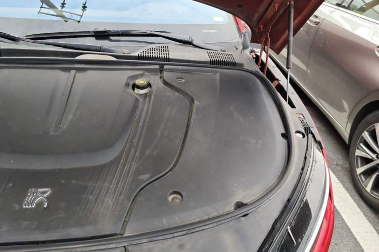 Used BYD Han 2020 EV Long-Range Deluxe Model Engine Bay Left