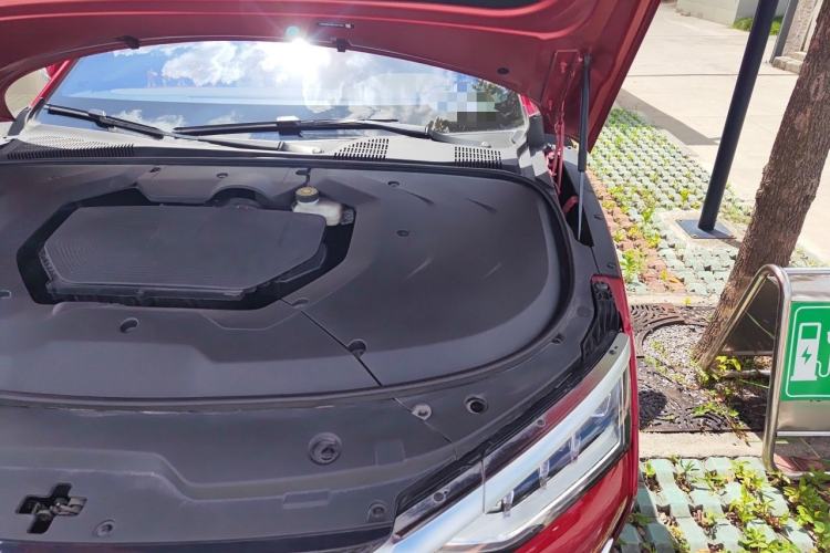 Used BYD Han 2020 DM Four-Wheel Drive Performance Edition Prestige Model Engine Bay Left