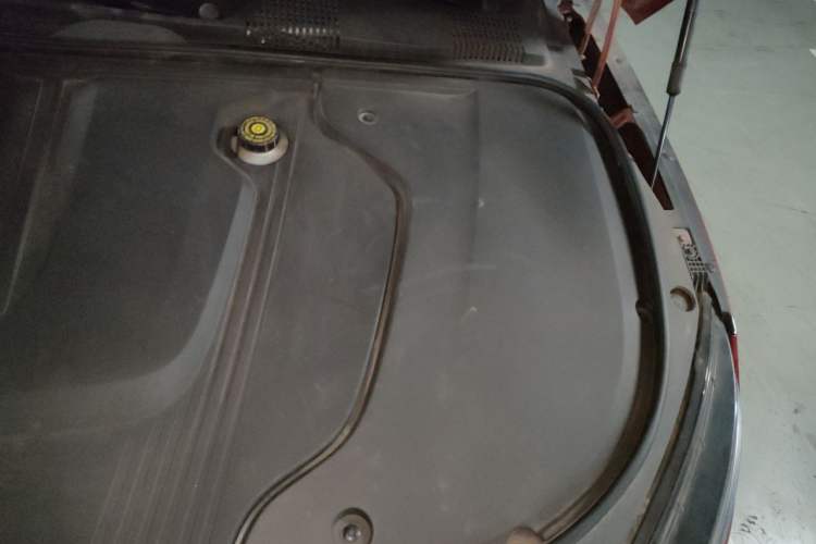 Used BYD Han 2020 EV Long-Range Deluxe Model Engine Bay Left
