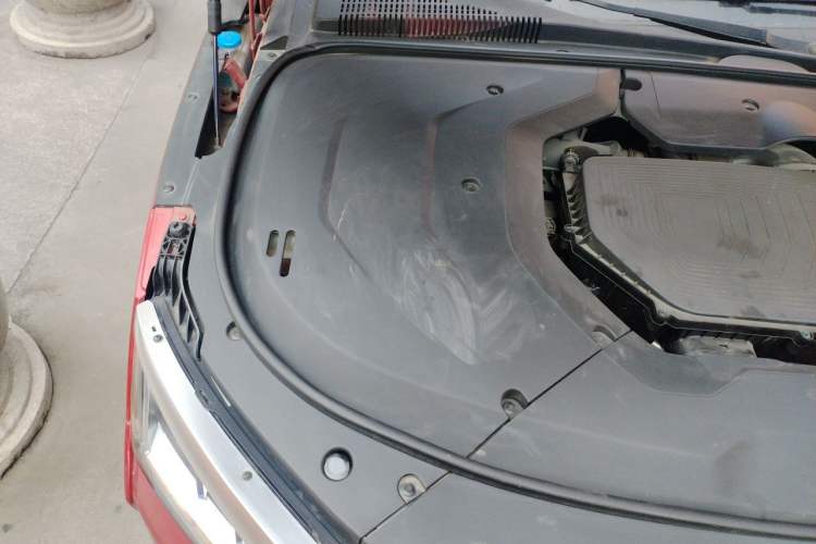 Used BYD Han 2020 DM Four-Wheel Drive Performance Edition Luxury Model Engine Bay Right