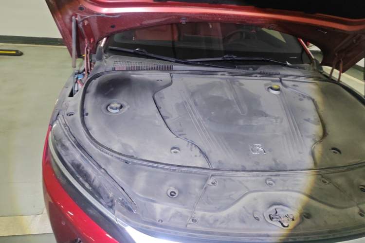 Used BYD Han 2020 EV Four-Wheel Drive High-Performance Flagship Model Engine Bay Right