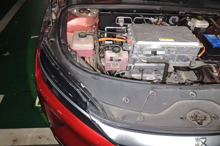 Used BYD Han 2020 EV Long-Range Luxury Model Engine Bay Right