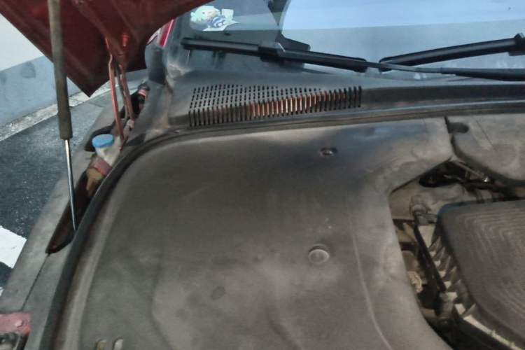 Used BYD Han 2020 DM Four-Wheel Drive Performance Edition Prestige Model Engine Bay Right