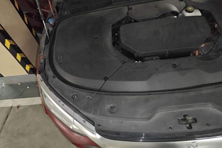 Used BYD Han 2020 DM Four-Wheel Drive Performance Edition Luxury Model Engine Bay Right