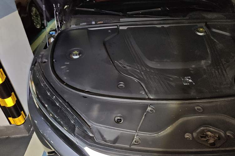 Used BYD Han 2020 EV Four-Wheel Drive High-Performance Flagship Model Engine Bay Right