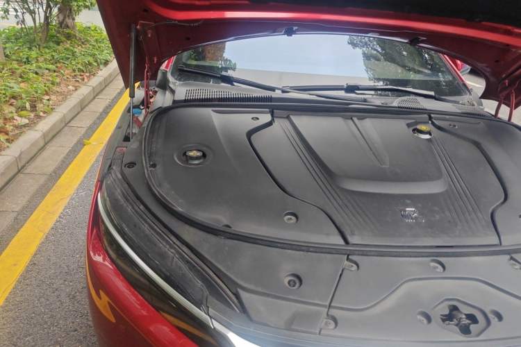 Used BYD Han 2020 EV Four-Wheel Drive High-Performance Flagship Model Engine Bay Right