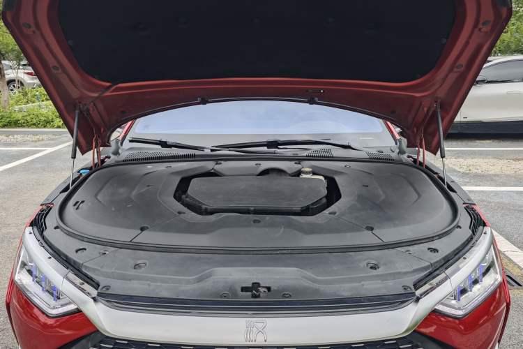 Used BYD Han 2020 DM Four-Wheel Drive Performance Edition Luxury Model Engine Bay