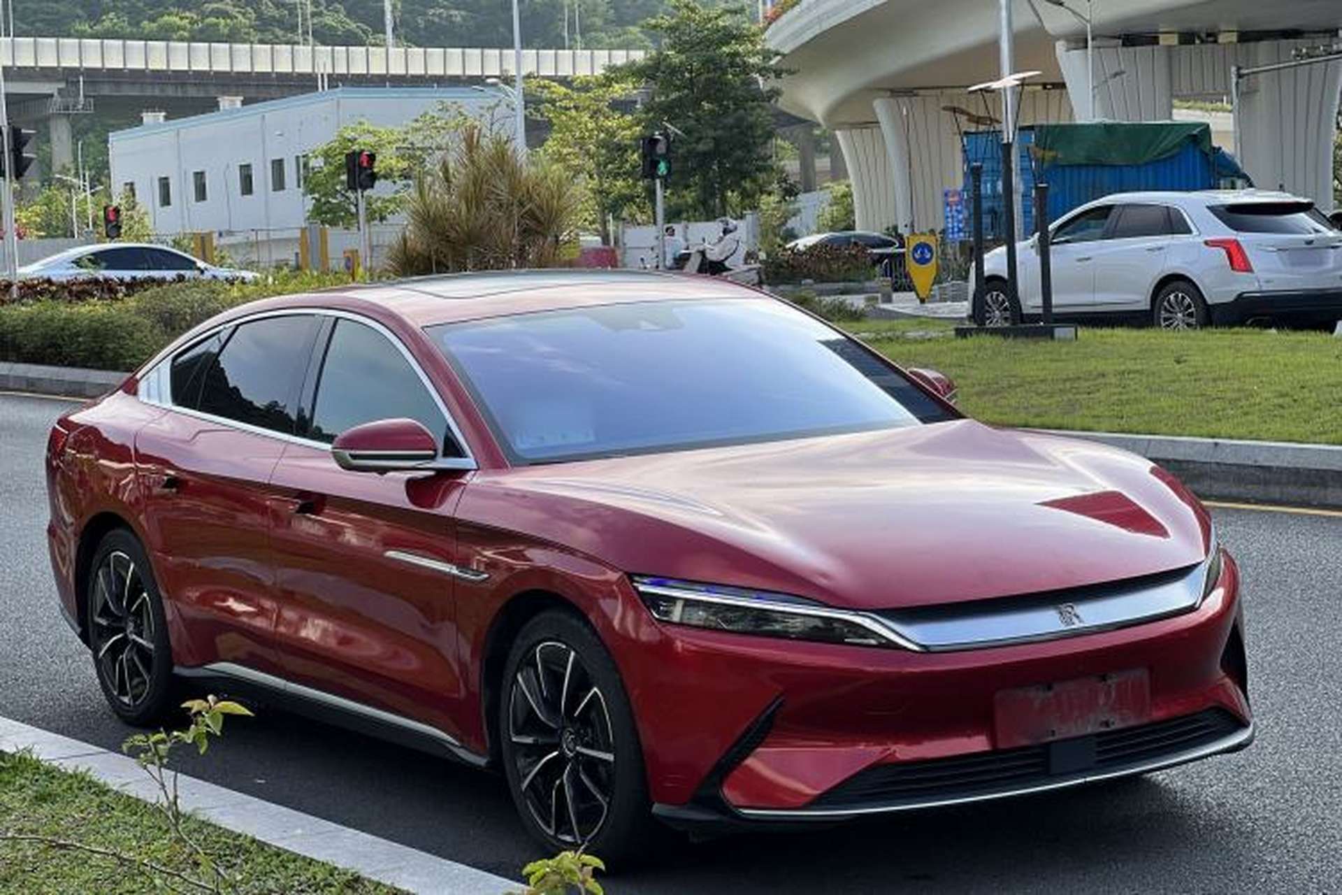 Used BYD Han 2020 EV Four-Wheel Drive High-Performance Flagship Model Exterior 1