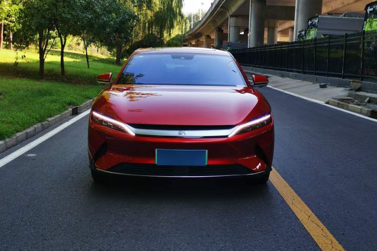 Used BYD Han 2020 EV Four-Wheel Drive High-Performance Flagship Model Exterior 2