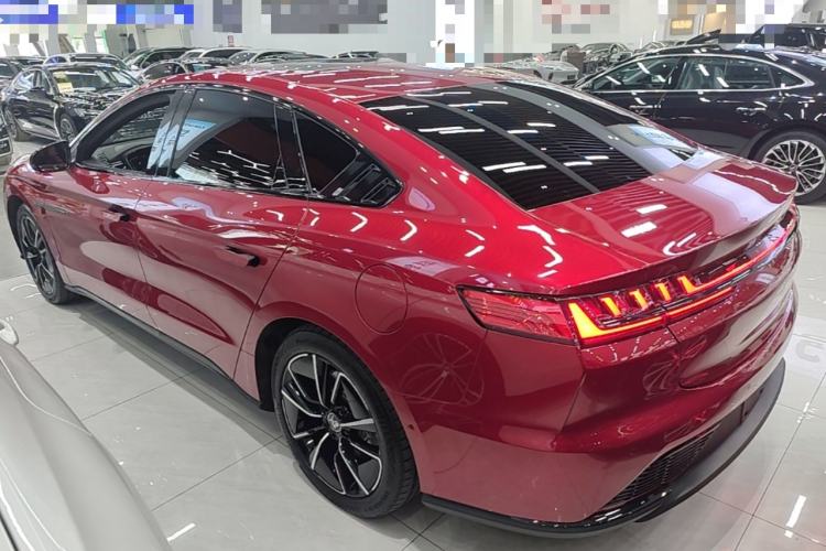 Used BYD Han 2020 EV Four-Wheel Drive High-Performance Flagship Model Exterior 2