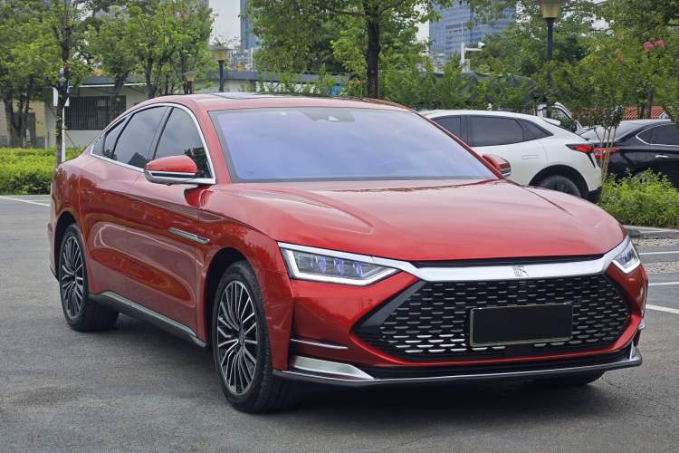 Used BYD Han 2020 DM Four-Wheel Drive Performance Edition Luxury Model Exterior 2
