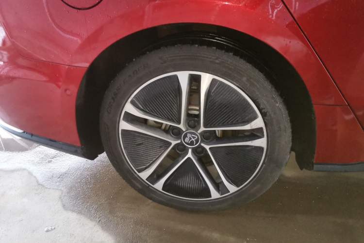 Used BYD Han 2020 EV Long-Range Deluxe Model Exterior 3