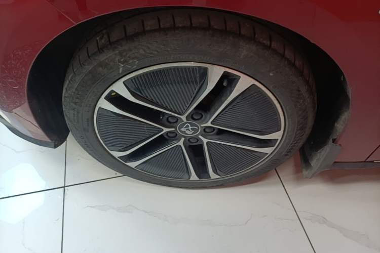 Used BYD Han 2020 EV Long-Range Deluxe Model Exterior 4