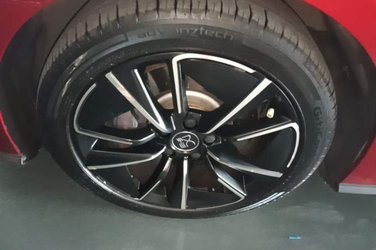 Used BYD Han 2020 EV Four-Wheel Drive High-Performance Flagship Model Exterior 4