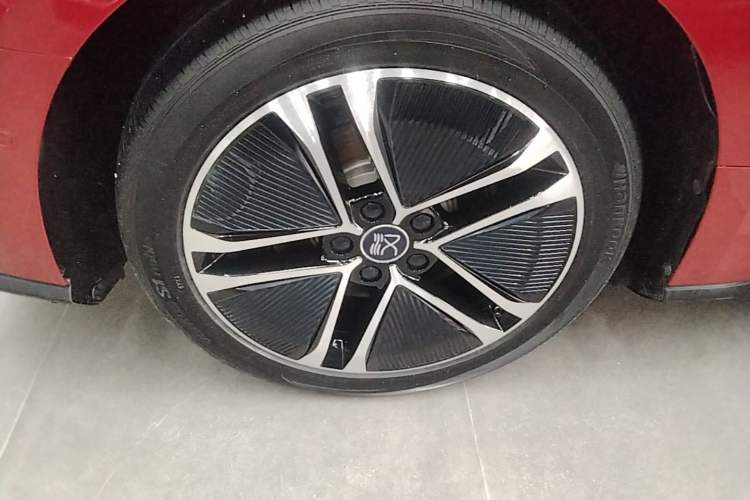 Used BYD Han 2020 EV Long-Range Deluxe Model Exterior 5