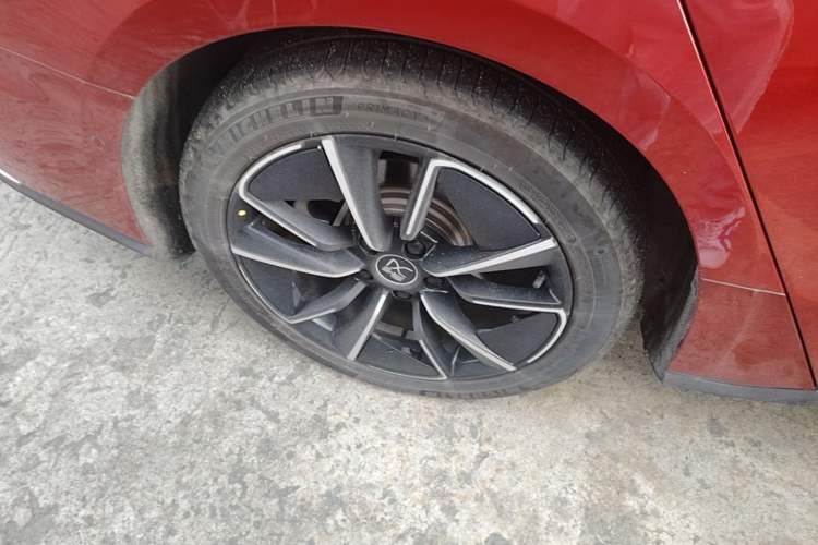 Used BYD Han 2020 EV Four-Wheel Drive High-Performance Flagship Model Exterior 5