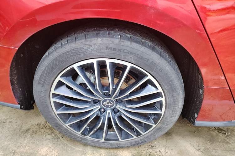 Used BYD Han 2020 DM Four-Wheel Drive Performance Edition Luxury Model Exterior 5