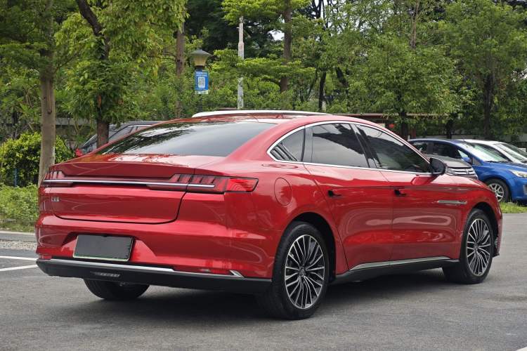 Used BYD Han 2020 DM Four-Wheel Drive Performance Edition Luxury Model Exterior 6