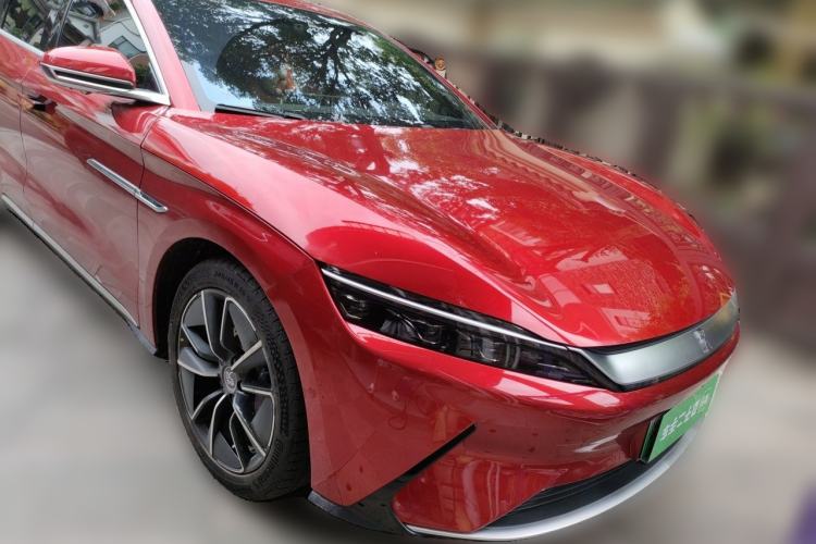 Used BYD Han 2020 EV Four-Wheel Drive High-Performance Flagship Model Front Right 45 Deg