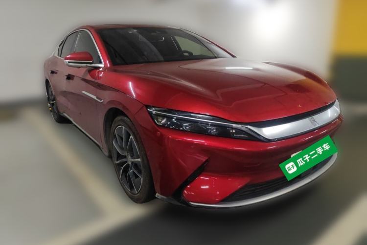 Used BYD Han 2020 EV Four-Wheel Drive High-Performance Flagship Model Front Right 45 Deg