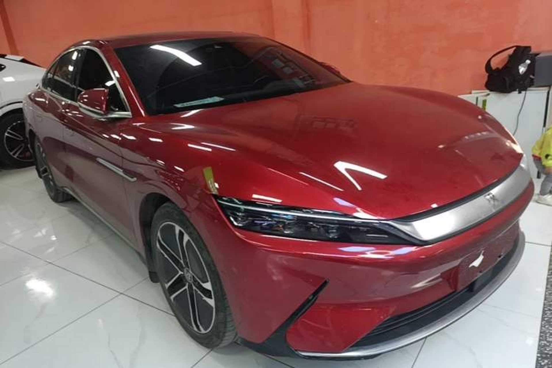 Used BYD Han 2020 EV Long-Range Deluxe Model Front Right 45 Deg