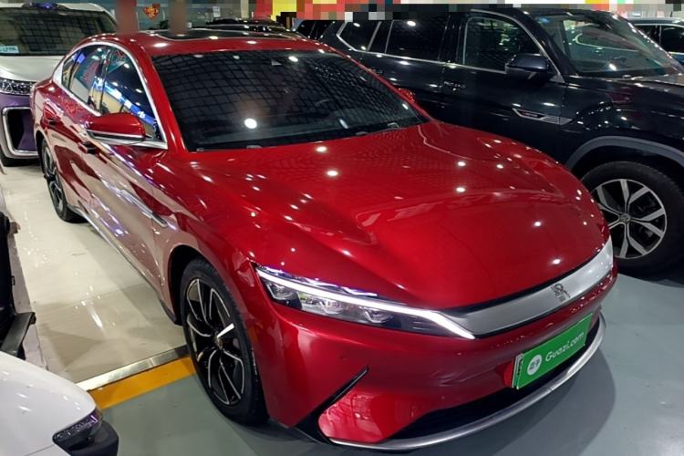 Used BYD Han 2020 EV Four-Wheel Drive High-Performance Flagship Model Front Right 45 Deg