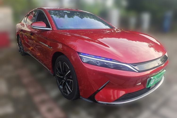 Used BYD Han 2020 EV Four-Wheel Drive High-Performance Flagship Model Front Right 45 Deg
