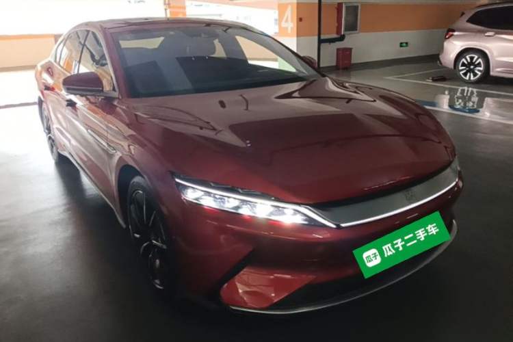 Used BYD Han 2020 EV Four-Wheel Drive High-Performance Flagship Model Front Right 45 Deg