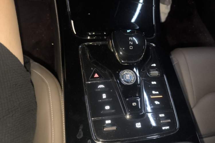 Used BYD Han 2020 EV Long-Range Luxury Model Gear Lever