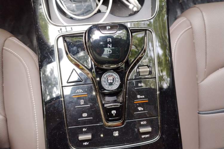 Used BYD Han 2020 DM Four-Wheel Drive Performance Edition Luxury Model Gear Lever