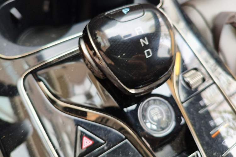 Used BYD Han 2020 EV Long-Range Luxury Model Gear Lever