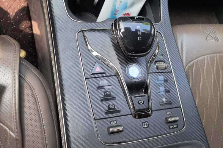 Used BYD Han 2020 EV Four-Wheel Drive High-Performance Flagship Model Gear Lever