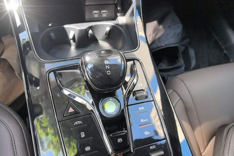 Used BYD Han 2020 DM Four-Wheel Drive Performance Edition Luxury Model Gear Lever