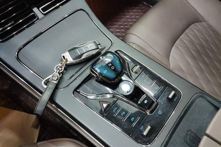 Used BYD Han 2020 EV Four-Wheel Drive High-Performance Flagship Model Gear Lever