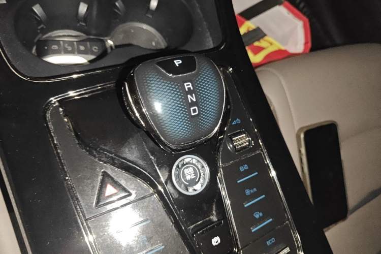 Used BYD Han 2020 DM Four-Wheel Drive Performance Edition Luxury Model Gear Lever