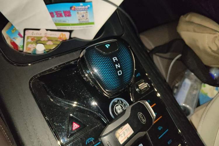 Used BYD Han 2020 DM Four-Wheel Drive Performance Edition Prestige Model Gear Lever