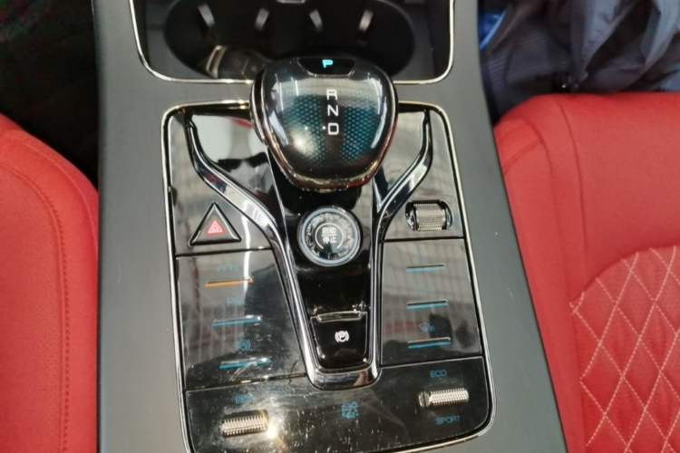 Used BYD Han 2020 EV Four-Wheel Drive High-Performance Flagship Model Gear Lever